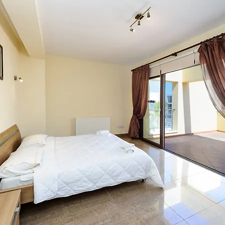 Seafront Luxury 4* Protaras
