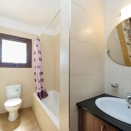 Hotell Seafront Luxury 4*
