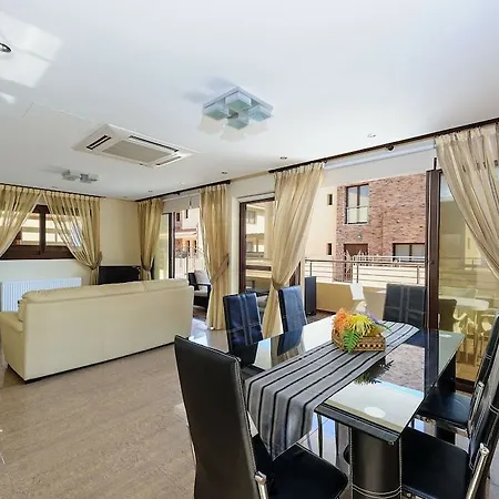Hotell Seafront Luxury Protaras